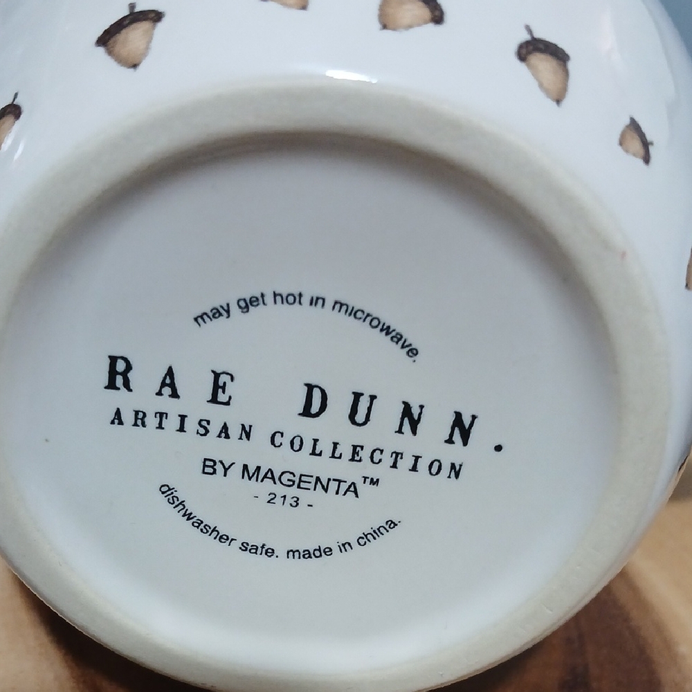 Rae Dunn Set of 4 Measuring Cups with Mini Squirrel Details NWT - Picture 4 of 7